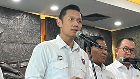 Pemerintah terus mematangkan rencana pembangunan Giant Sea Wall atau tanggul laut raksasa di pesisir Pantai Utara (Pantura) Jawa.