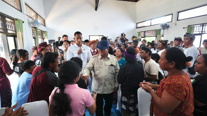 Presiden Republik Indonesia Prabowo Subianto ke Sekolah Rakyat Menengah Pertama (SRMP) 17 Tabanan, Bali.
