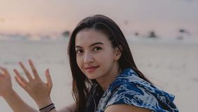 Raline Shah, seorang aktris ternama Indonesia yang tidak hanya dikenal karena bakatnya di dunia hiburan, tetapi juga karena kehidupan pribadinya yang sering menjadi sorotan.
