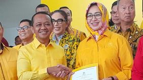 Partai Golkar menarik kembali Airin Rachmi Diany dan mengusungnya sebagai calon gubernur Banten.