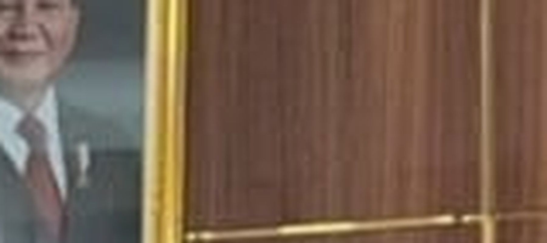 Menteri Energi dan Sumber Daya Mineral (ESDM) Bahlil Lahadalia hingga saat ini belum ada pembatasan volume pengisian BBM subsidi.
