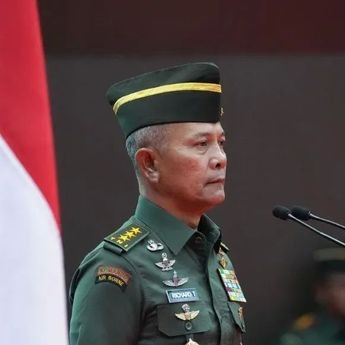 Kasum TNI Terima Laporan Korps Kenaikan Pangkat 32 Perwira Tinggi TNI