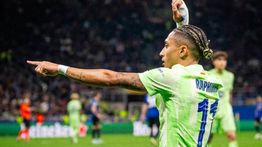 Berebut Sepatu Emas Liga Champions 2024/2025, Raphinha Teratas Bersama Guirassy