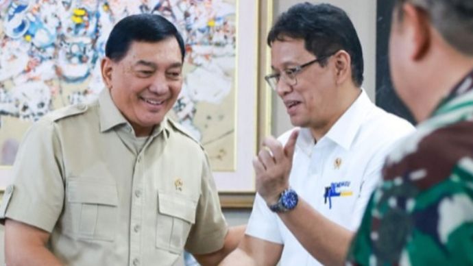 Menteri Pertahanan (Menhan) Sjafrie Sjamsoeddin melakukan pertemuan dengan Menteri Keuangan (Menkeu) Purbaya Yudhi Sadewa di Kantor Kementerian Keuangan, Senin 22 September 2025.