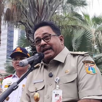 Rano Karno: Tiap Rabu Penumpang TransJakarta dan MRT Naik 100.000 orang