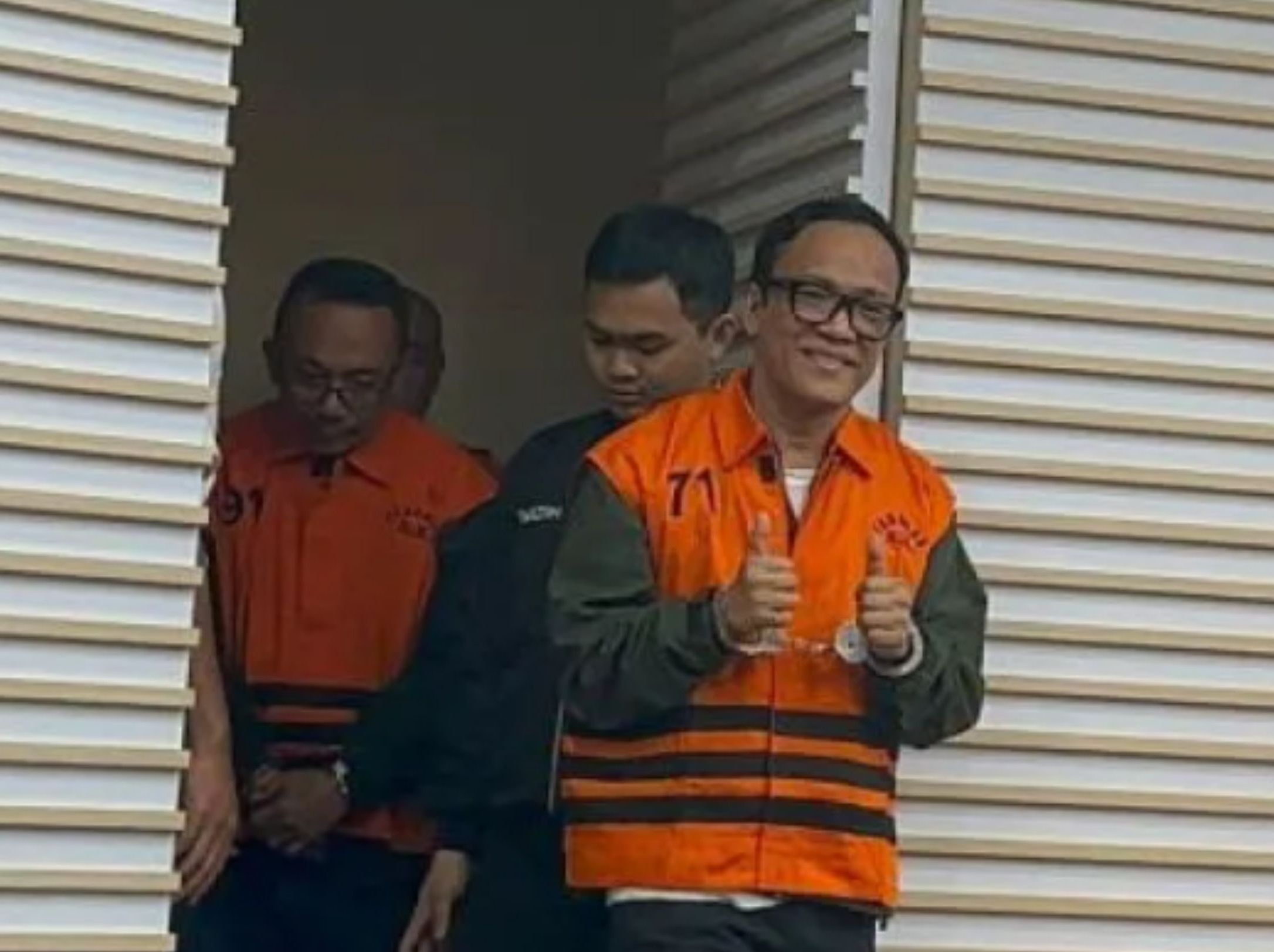 Wamenaker Immanuel Ebenezer Noel pakai rompi oranye KPK <b>(ANTARA)</b>
