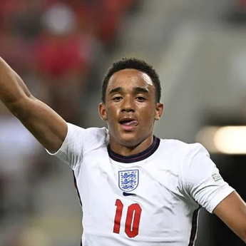 Terpopuler: Eks Gelandang Arsenal Aaron Ramsey Pensiun, Pigai Usulkan RUU Kebebasan Beragama