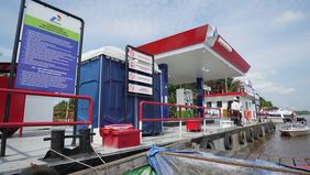 Pertamina Patra Niaga menargetkan hingga akhir tahun 2024 sebanyak 573 titik lembaga penyalur BBM Satu Harga beroperasi di Indonesia.
