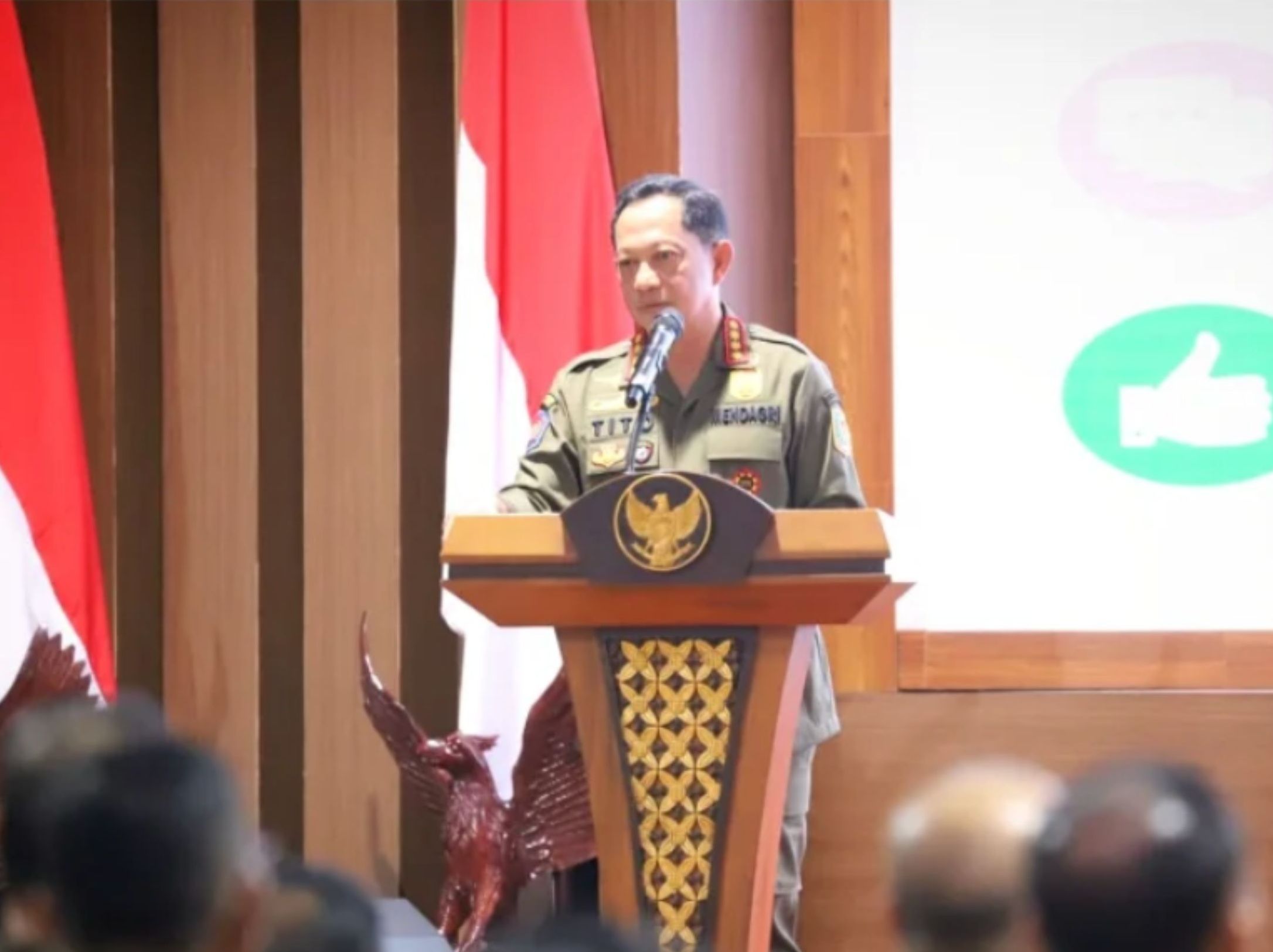 Mendagri Tito Karnavian di acara Retret Kepala Daerah <b>(Instagram @magelang.retreat2025)</b>