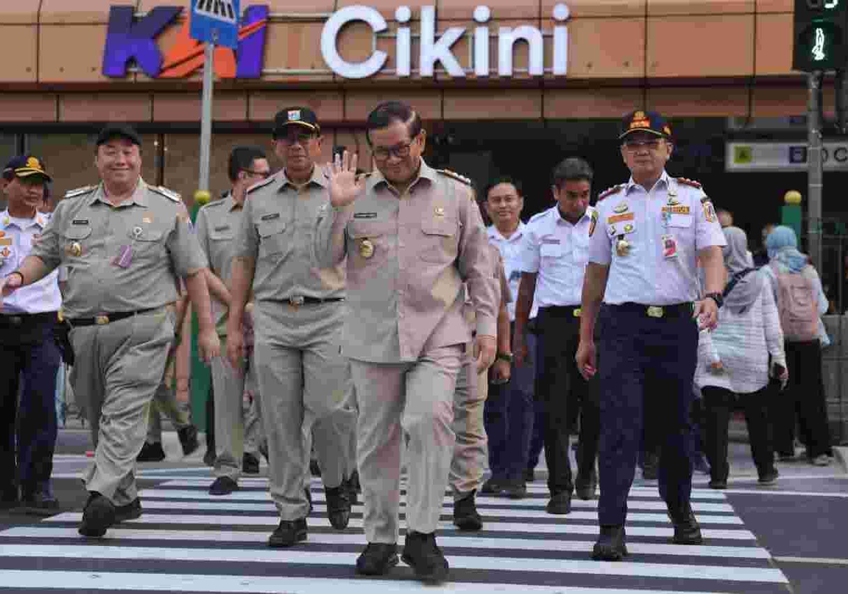 Pramono Anung <b>(Diskominfotik DKI)</b>