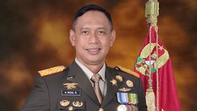 Menteri Badan Usaha Milik Negara (BUMN) Erick Thohir menunjuk Mayor Jenderal (Mayjen) TNI Ahmad Rizal Ramdhani sebagai Direktur Utama (Dirut) Perum Bulog.
