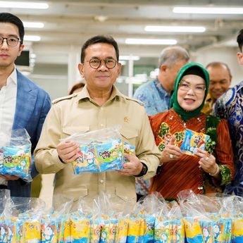 Konimex dan Mendag Busan Lepas Ekspor Wafer dan Biskuit Buatan Sukoharjo ke Jepang