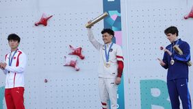 Veddriq Leonardo mempersembahkan emas pertama bagi Indonesia di Olimpiade Paris 2024.