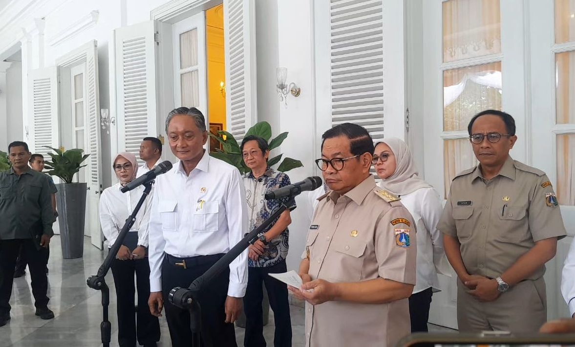 Dody Hanggodo dan Pramono Anung <b>(NTVNews.id/ Adiansyah)</b>