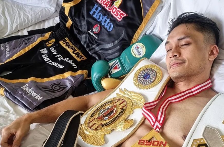 Randy Pangalila menang KO lawan Jekson Karmela di Byon Combat Showbiz 3 <b>(IG Randpunk)</b>