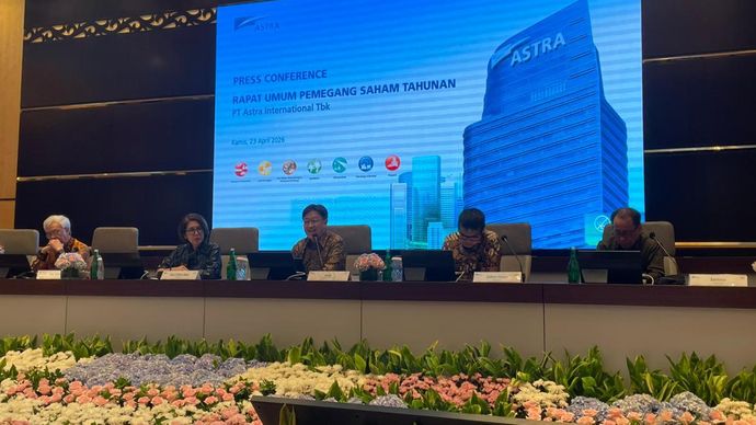 PT Astra International Tbk (ASII) merombak susunan direksi dan komisaris dalam Rapat Umum Pemegang Saham Tahunan (RUPST) 2026 yang digelar pada Kamis, 23 April 2026.