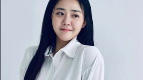 Aktris asal Korea Selatan, Moon Geun Young, resmi menikah dengan aktor musikal Jung Pyeong. Kabar bahagia tersebut telah dikonfirmasi oleh agensi sang aktris.