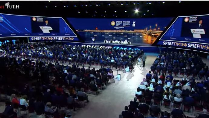 Prabowo Subiatan di SPIEF 2025