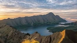 Jalur Pendakian Gunung Rinjani Ditutup Sementara Mulai 1 Agustus 2025