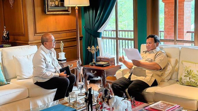 CEO Danantara Rosan Roeslani membagikan momen saat bertemu dengan Presiden Prabowo Subianto di Hambalang, Bogor, Minggu, 4 Januari 2026. 