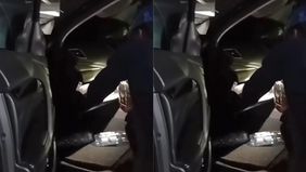 Beredar video yang memperlihatkan alarm mobil tiba-tiba bunyi di parkiran Tiyara diduga memiliki salah satu korban kebakaran Glodok Plaza. Hal tersebut menjadi viral di media sosial.