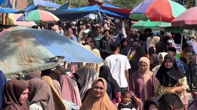 Pedagang Bersyukur Pasar Bergeliat Usai Banjir: Ekonomi Kembali Bergerak