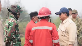 Prabowo meninjau langsung kondisi kebakaran hutan dan lahan (karhutla) sekaligus memastikan penanganan di lapangan berjalan cepat dan terpadu.