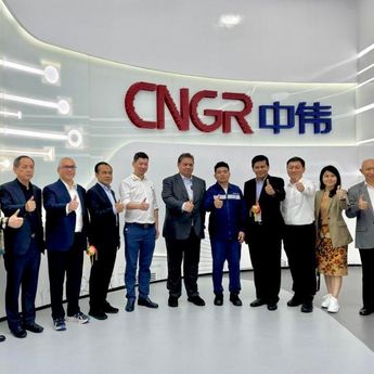 Kunjungi Pabrik Nikel di China, Menko Airlanggga Cek Kerja Sama dan Rencana Investasi Rp168,2 Triliun