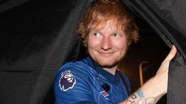 Lagi Ngamen, Ed Sheeran Diberhentikan Polisi