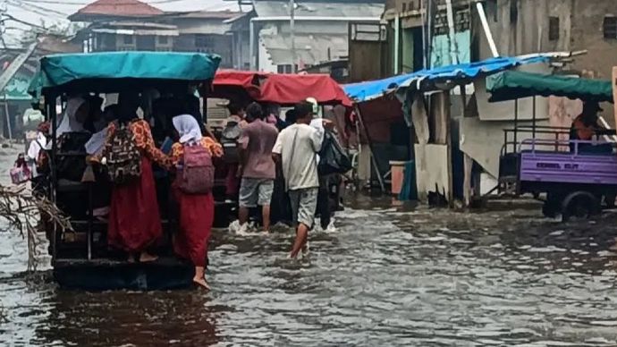Banjir rob di Jakarta Utara