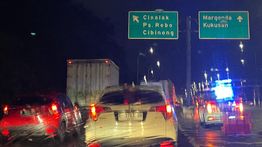 Tol Jagorawi Macet Parah, Arah Cijago Macet 2 Jam