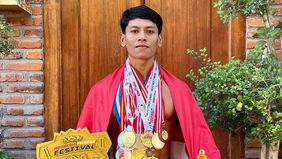 Atlet angkat berat asal Buleleng, Bali, Wahyu Surya, terpaksa membatalkan keikutsertaannya di ajang dunia setelah diminta membayar uang jaminan sebesar Rp339 juta.