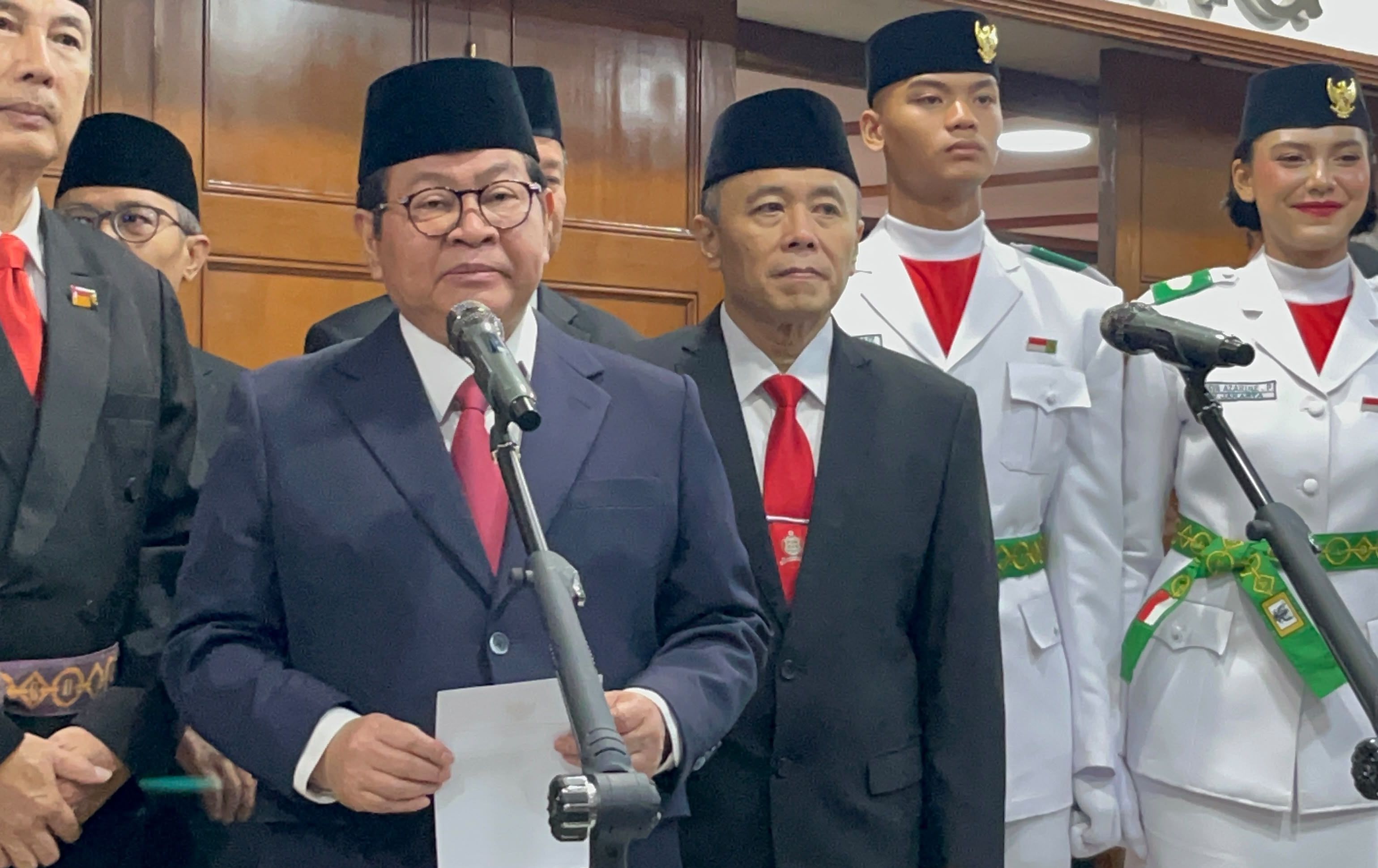 Pramono Anung usai mengukuhkan 44 Paskibraka DKI Jakarta 2026  <b>(NTVNews.id/Adiansyah)</b>