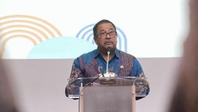 Seni punya peran fundamental dalam membentuk identitas kota. Tanpa seni, Jakarta hanya kumpulan infrastruktur fisik tanpa jiwa. Kehadiran seni membuat kota lebih hidup, reflektif, dan humanis.