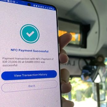 Bank Indonesia Uji Coba QRIS Tap Berbasis NFC Buat Bayar Naik Bus