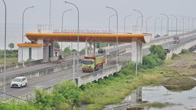 Menteri Perhubungan (Menhub) Dudy Purwagandhi memastikan proyek pengembangan Pelabuhan Patimban fase I-2 yang meliputi Car Terminal (paket 5) dan Container Terminal (paket 6) berjalan dengan lancar dan sesuai rencana.