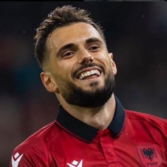 Pemain Albania, Nedim Bajrami Cetak Gol Tercepat di Piala Eropa
