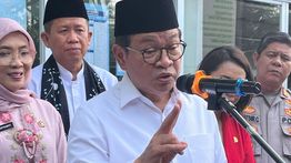 Pramono Perintahkan Dirut Pasar Jaya Segera Bereskan Sampah di Pasar Kramat Jati