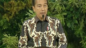 Presiden Joko Widodo (Jokowi) menyampaikan jangan meragukan komitmen Indonesia dalam mencapai net zero emission dan kontribusi bagi dunia yang lebih hijau.