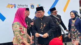 Gubernur DKI Jakarta, Pramono Anung, mendorong masyarakat untuk aktif memilah sampah demi mewujudkan Jakarta sebagai kota global yang bersih dan berkelanjutan.