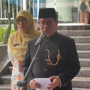 Pramono Ancam Sanksi ASN Bandel Tak Naik Transportasi Umum di Hari Rabu