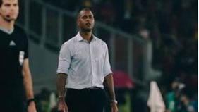 Pelatih Timnas Indonesia, Patrick Kluivert, akhirnya angkat bicara setelah skuad Garuda harus menelan kekalahan telak 0-6 dari Jepang dalam laga Grup C Kualifikasi Piala Dunia 2026 yang berlangsung pada Selasa, 10 Juni 2025.