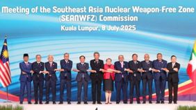 Menteri Luar Negeri Republik Indonesia, Sugiono, menegaskan pentingnya ASEAN untuk tetap konsisten dalam upayanya menjadikan Asia Tenggara sebagai kawasan bebas dari senjata nuklir, terutama di tengah meningkatnya ancaman nuklir di tingkat global.