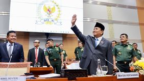 Otoritas Jasa Keuangan (OJK) mendukung upaya Presiden Terpilih Prabowo Subianto yang menargetkan pertumbuhan ekonomi Indonesia mencapai 8 persen.
