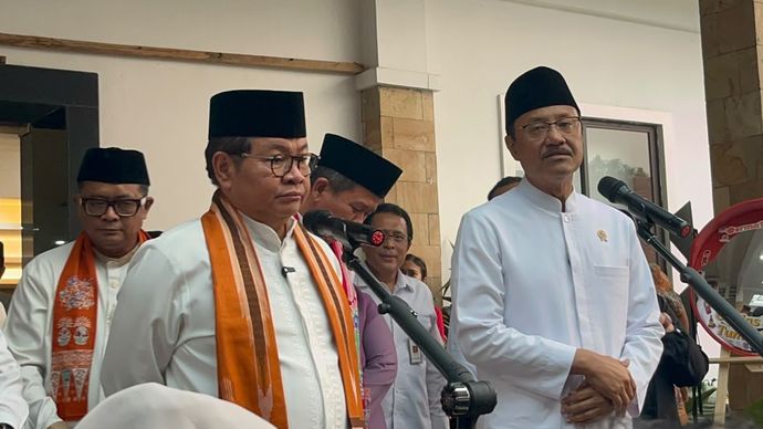 Pramono Anung dan Saifullah Yusuf