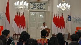Pramono Kedatangan 36 Finalis Abang None Jakarta 2025 di Balai Kota