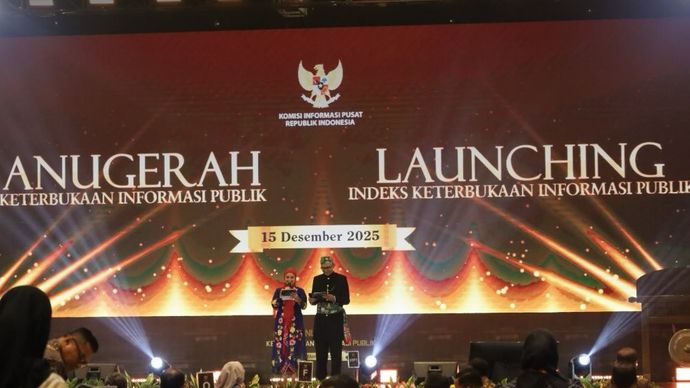 Kementerian Energi dan Sumber Daya Mineral (ESDM) meraih Predikat Informatif pada Anugerah Keterbukaan Informasi Publik 2025 yang diselenggarakan oleh Komisi Informasi Pusat (KIP). 
