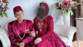 Baru-baru ini viral seorang pria muda yang tertipu usai menikahi seorang wanita pujaan hatinya yang terungkap seorang pria tulen.