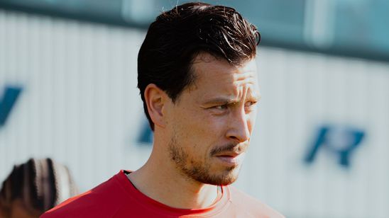 Viral Momen Thom Haye Nangis Tersungkur saat Pluit Pertandingan Berakhir