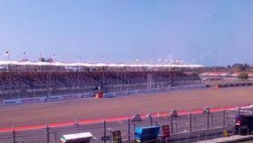 Ajang MotoGP Indonesia 2026 mulai bergulir di Sirkuit Internasional Mandalika, Kabupaten Lombok Tengah, Nusa Tenggara Barat (NTB), Jumat, 9 Oktober 2026. Para pembalap dari kelas Moto3, Moto2, dan MotoGP bersiap mengikuti sesi latihan bebas pertama.